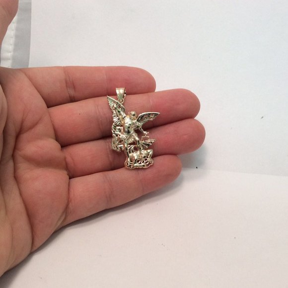 10k Real Gold Saint Michael Archangel Devil Pendant 3gr - Picture 5 of 7